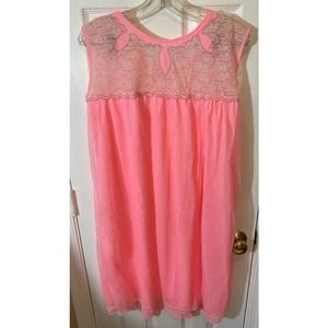 Vintage 1960s Avian Nightie  EUC sz L